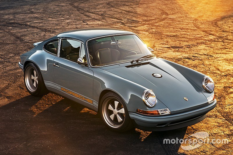 Singer restaure deux Porsche 911