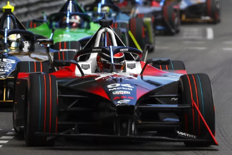 Pascal Wehrlein fordert Steigerung von Porsche: "Sonst wird es schwierig"