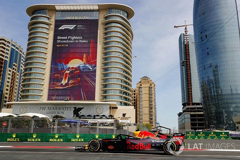 Max Verstappen, Red Bull Racing RB14 Tag Heuer