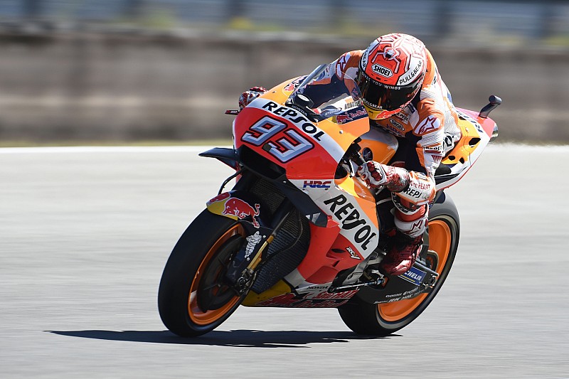 Marquez trionfa in una gara epica ad Assen! Rins e Vinales sul podio beffano Dovi e Rossi