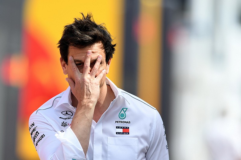La figuraccia: Wolff prima attacca riportando le parole di Allison e poi raddrizza il tiro
