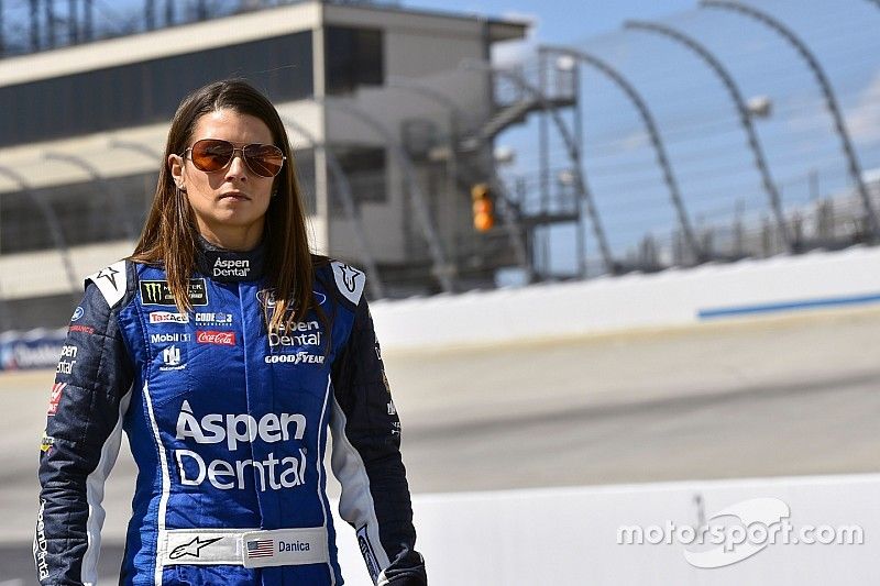 Danica Patrick, Stewart-Haas Racing Ford