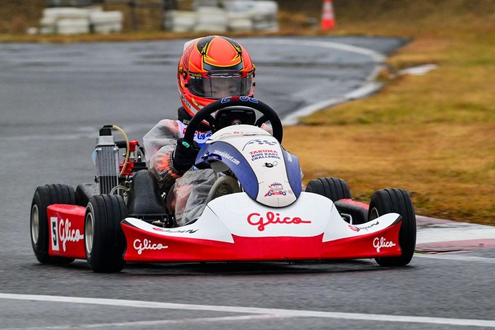 佐藤琢磨主宰TAKUMA KIDS KART ACADEMYが新東京サーキットで開催。12月