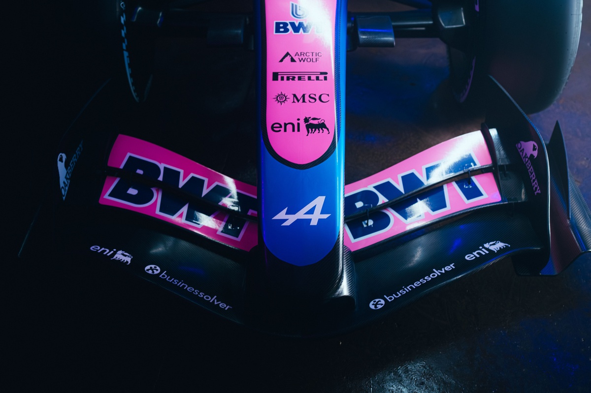 F1 | Alpine: nei test la A526 evoluta debutta subito il primo giorno per evitare la pioggia