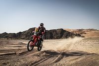 Dakar 2026: Schareina firma la primera victoria de Honda; d&iacute;a dif&iacute;cil para Canet y KTM