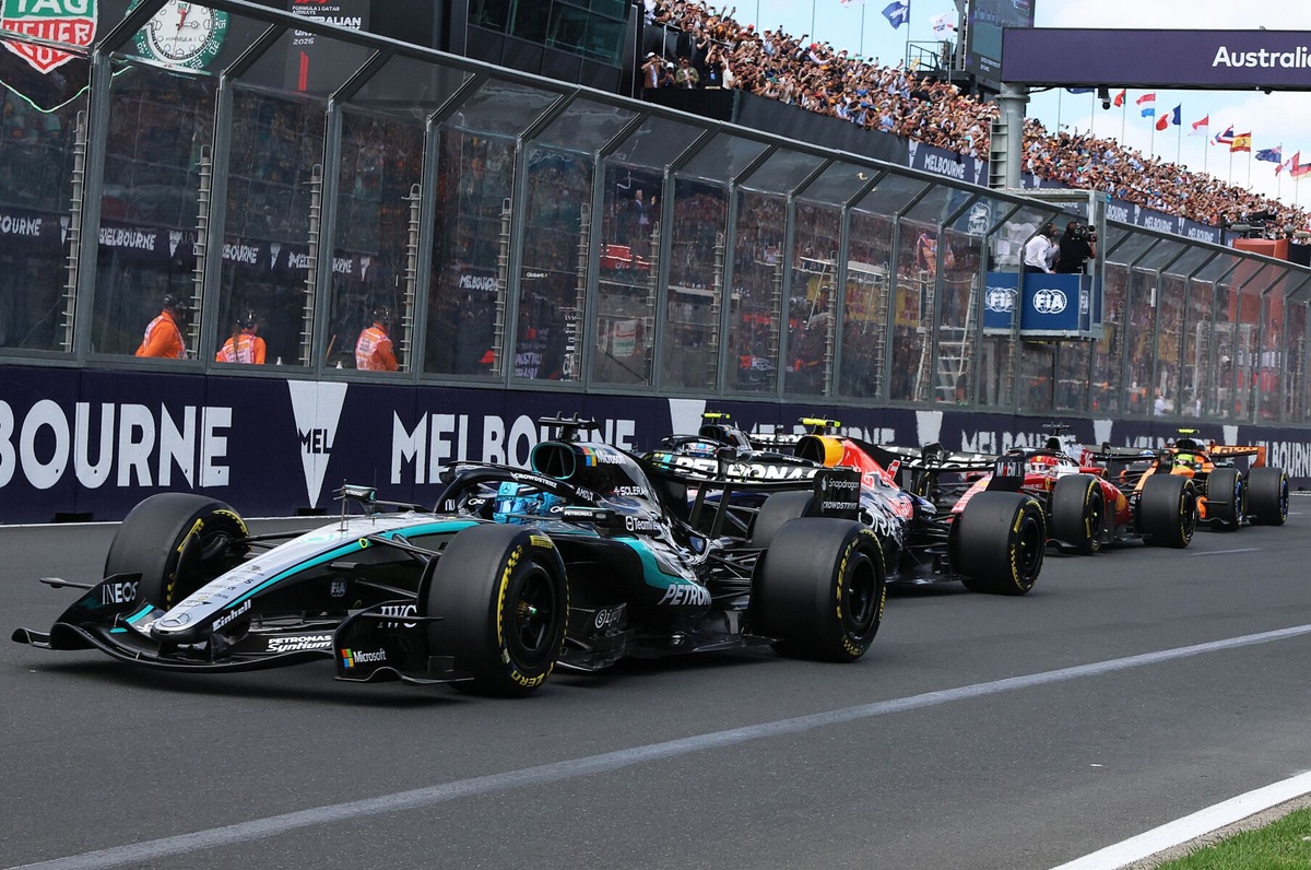 F1: Após ser ameaçada pela Ferrari, Mercedes afirma estar trabalhando para melhorar largadas