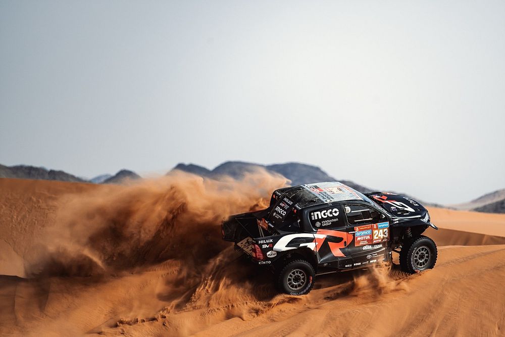 #243 Toyota Gazoo Racing Toyota GR DKR Hilux: Guy Botterill, Brett Cummings