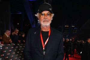 Briatore predice que Alpine luchará por el título en la F1 2027