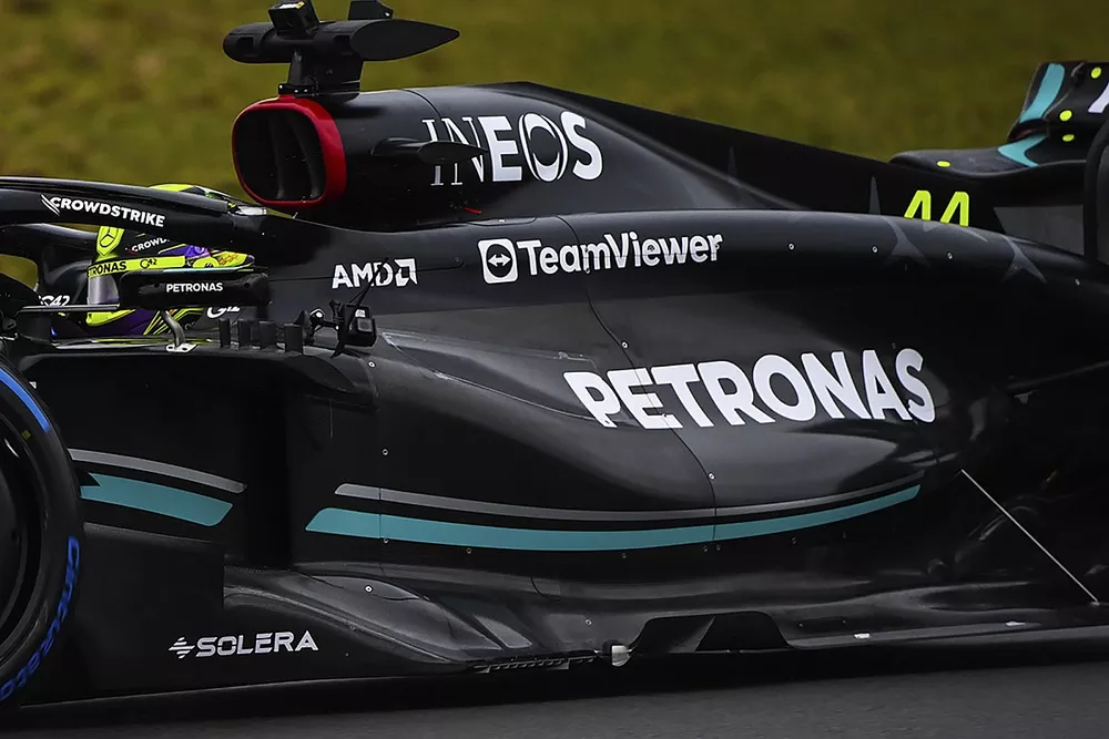 W14 Sidepod