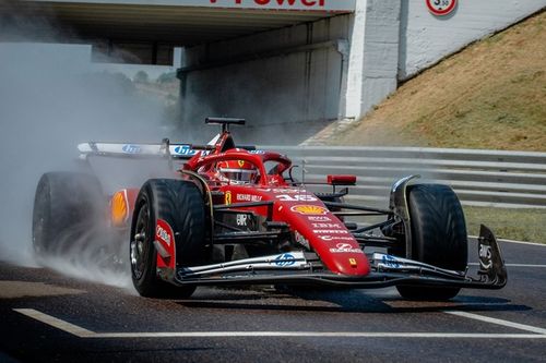Ferrari prepara alerones muy descargados para desafiar a los McLaren en Monza
