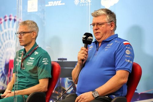 Szafnauer critica a Aston Martin F1 por no estar "entre los tres primeros"
