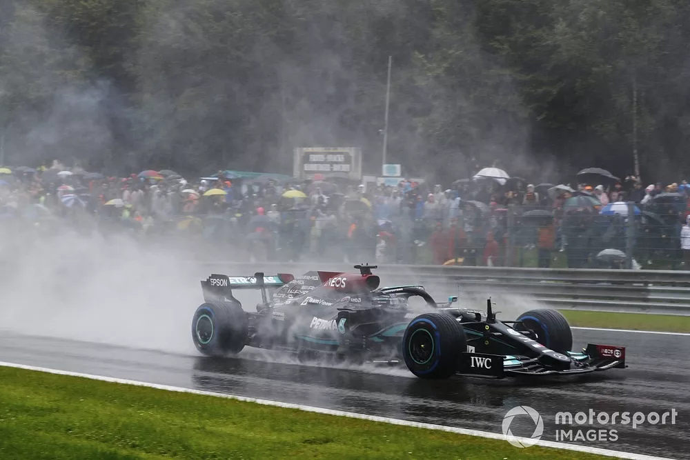 Lewis Hamilton, Mercedes W12