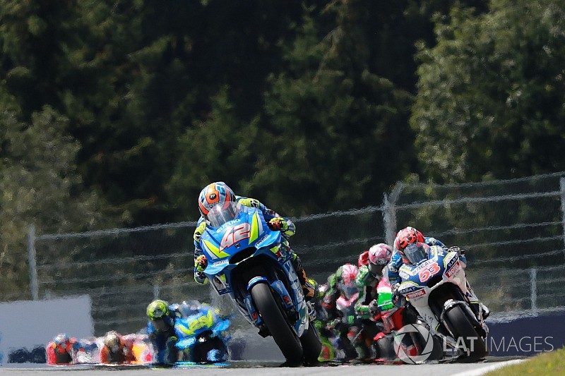 Trajectoires croisées pour les pilotes Suzuki en course