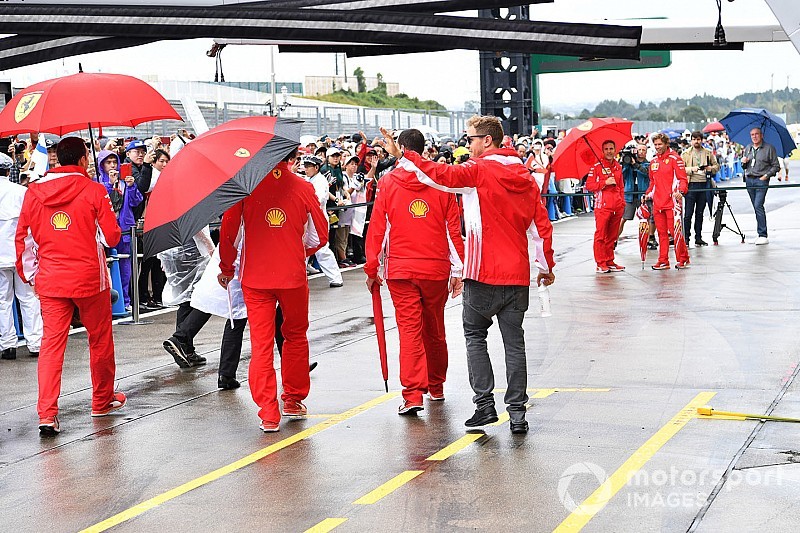 Vettel: honnan veszik, hogy a Ferrari elvesztette az irányt?