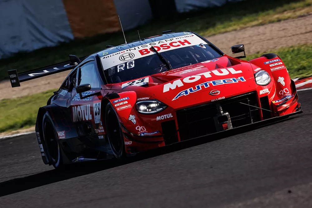 #23 MOTUL AUTECH Z