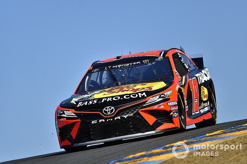Martin Truex Jr., Joe Gibbs Racing, Toyota Camry Bass Pro Shops