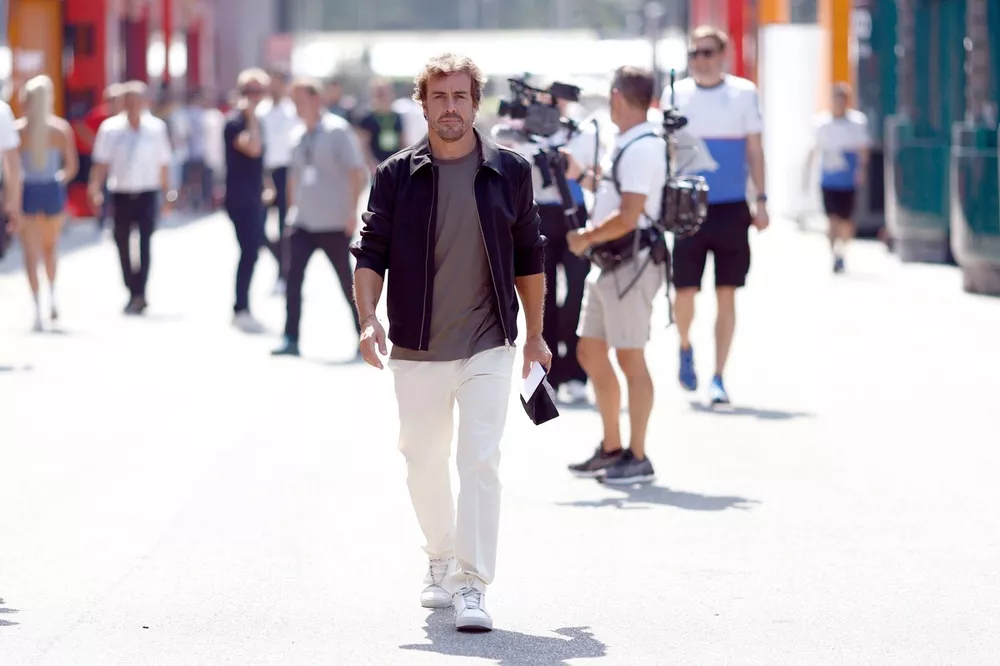 Fernando Alonso, Aston Martin F1 Team 