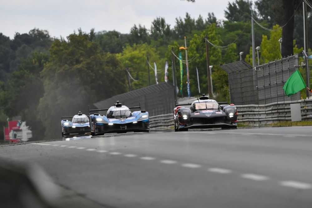 #7 Toyota Gazoo Racing Toyota GR010 - Hybrid: Jose Maria Lopez, Kamui Kobayashi, Nyck De Vries