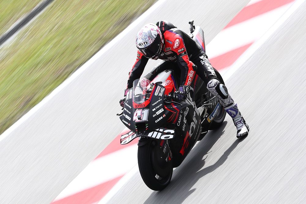 Aleix Espargar&oacute;, Aprilia Racing Team