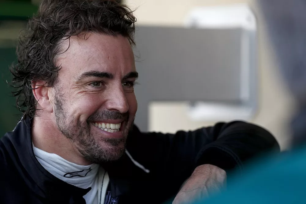 Fernando Alonso, Aston Martin