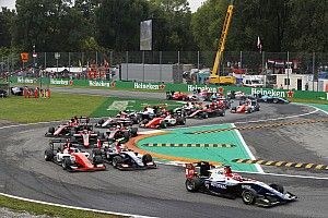 Piquet bate a Alesi en un duelo de &eacute;poca en Monza