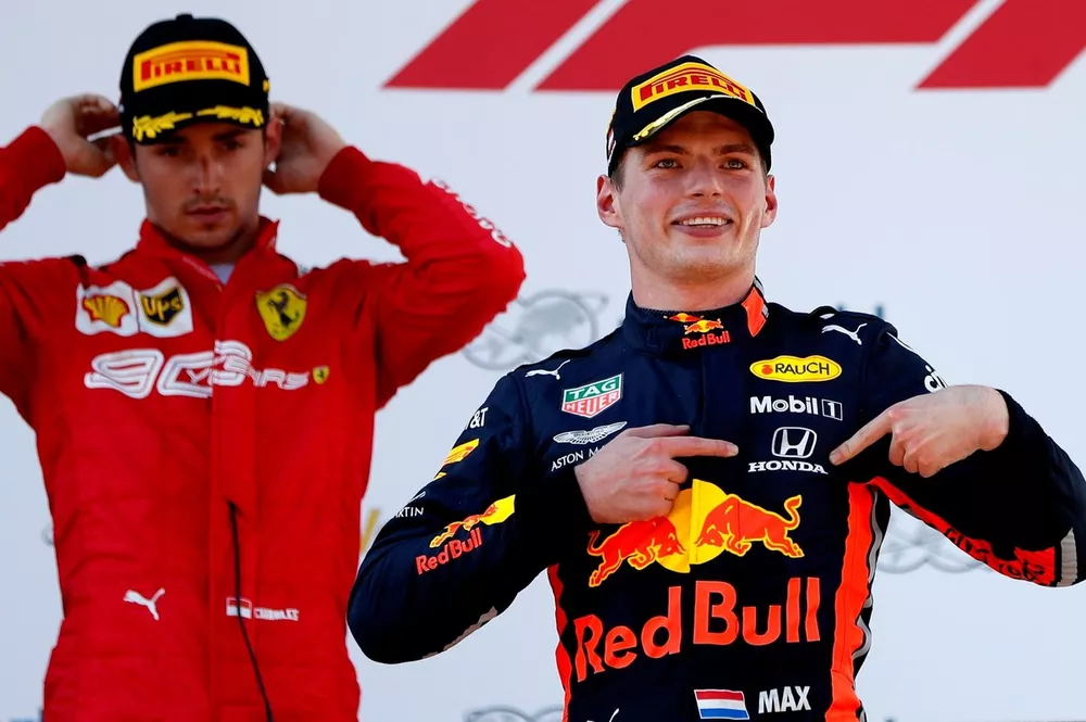 Winnaar Max Verstappen, Red Bull Racing en Charles Leclerc, Ferrari