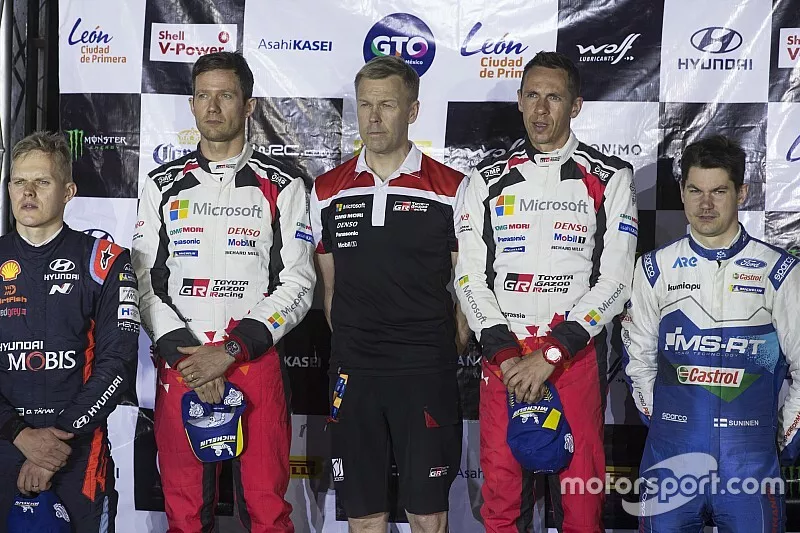 Podium: Winner S&eacute;bastien Ogier, Julien Ingrassia, Toyota Gazoo Racing WRT Toyota Yaris WRC