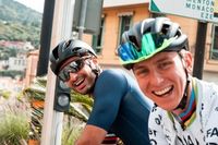 Carlos Sainz comparte con Tadej Pogacar un entrenamiento de lujo para Mónaco