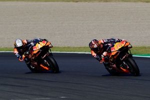 Lorenzo juge Vi&ntilde;ales plus talentueux et plus rapide qu'Acosta