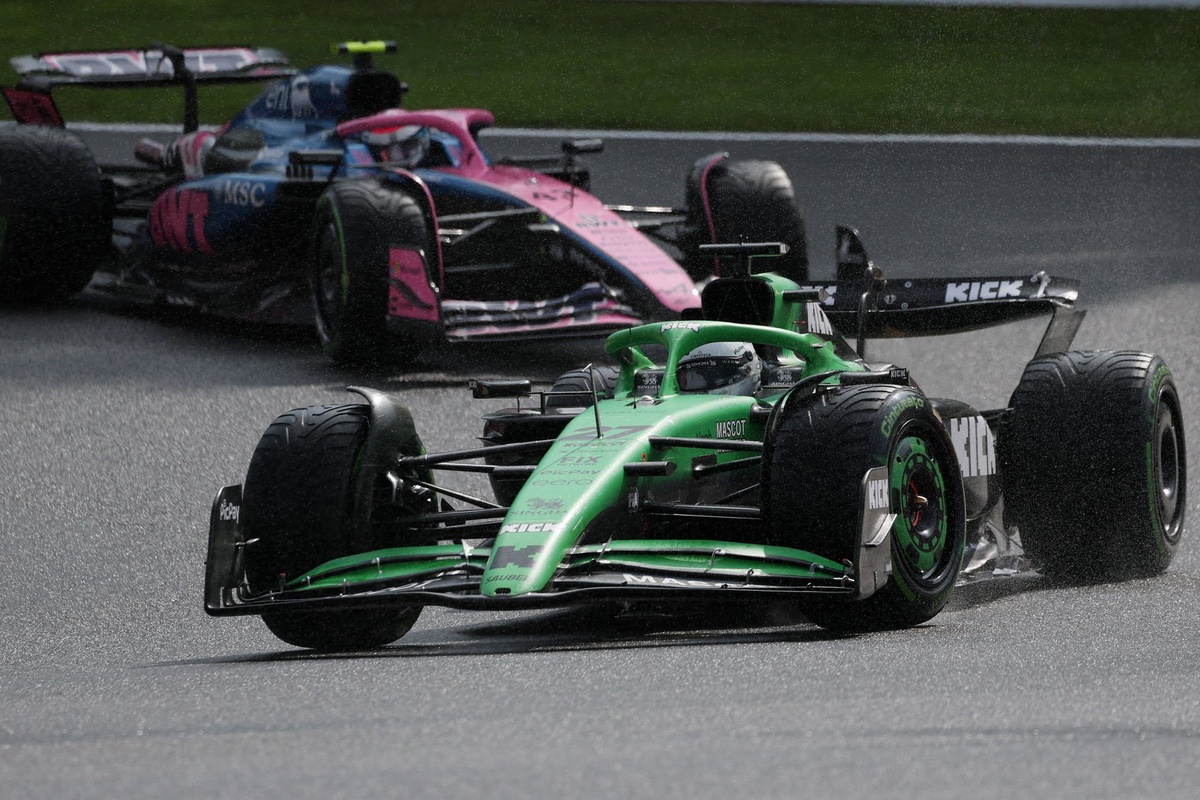 あのまま生き残れたとは思えない」ヒュルケンベルグ、2戦連続