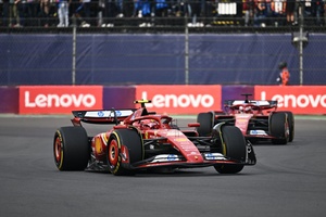 フェラーリ F1 コミュニティ メンバーカード Card | Scuderia Ferrari Club | The Official Ferrari Passion