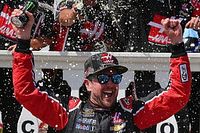 Kurt Busch reclama la victoria en Pocono