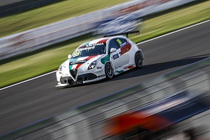 Europe: Fabrizio Giovanardi presente a Monza con l'Alfa Romeo del Team Mulsanne