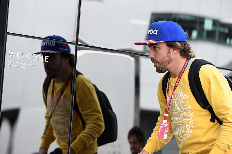 Alonso: „Néha egyet hátra kell lépned, hogy kettőt előreléphess”