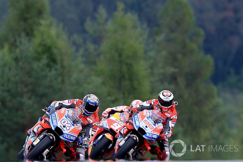 Lorenzo: “Me reservé mucho al principio, algo que no había hecho nunca”