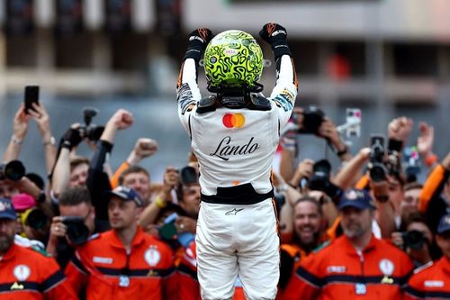 F1 - Norris ficou preocupado com Verstappen no fim do GP de Mônaco: "Começou a me atrasar"