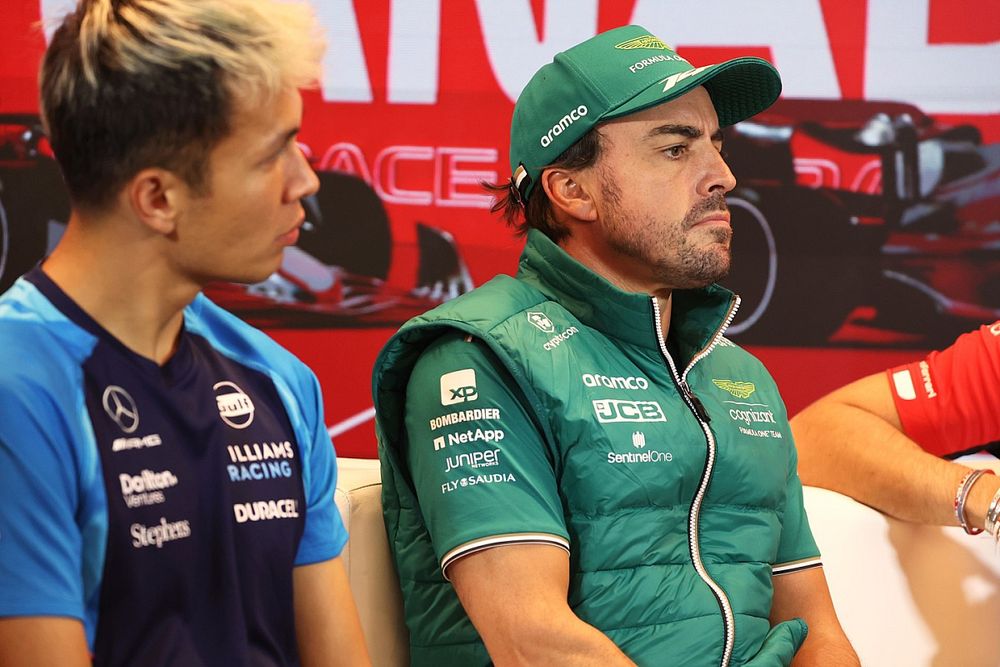 Fernando Alonso, Aston Martin F1 Team 