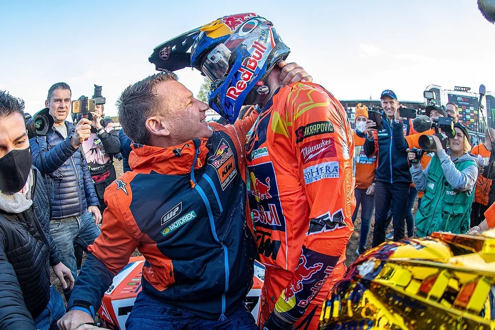 419276_Herlings_Bierer_MXGP_2021_R18_AH9I4588