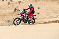 Cornejo refuerza su liderato y abandonos sorpresa en la etapa 8