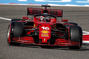 Ferrari SF21 Charles Leclerc 2021年イギリスGP LS18F1038-7-1.jpg