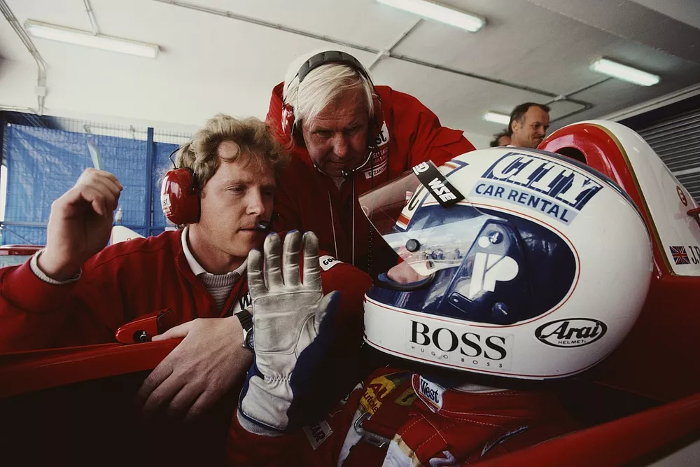 Jonathan Palmer, Zakspeed 861 with team owner Erich Zakowski