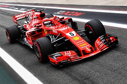 Vettel, pit yolundaki tartıya hasar verdiği için inceleme altında!