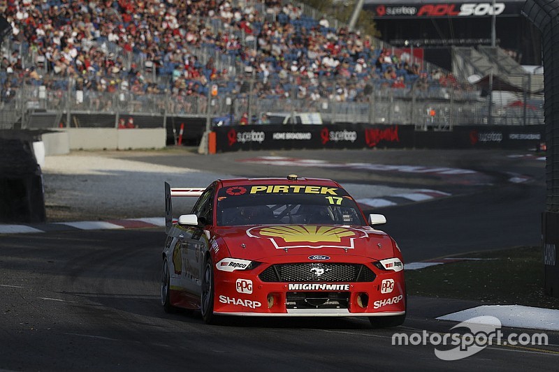 Adelaide 500: McLaughlin beats van Gisbergen to Sunday pole