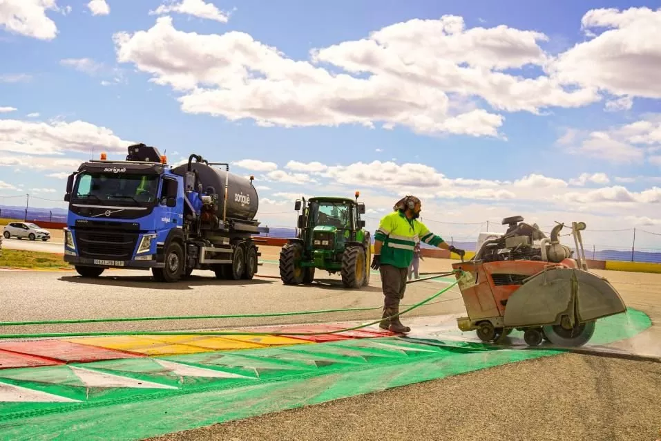 reasfaltado MotorLand