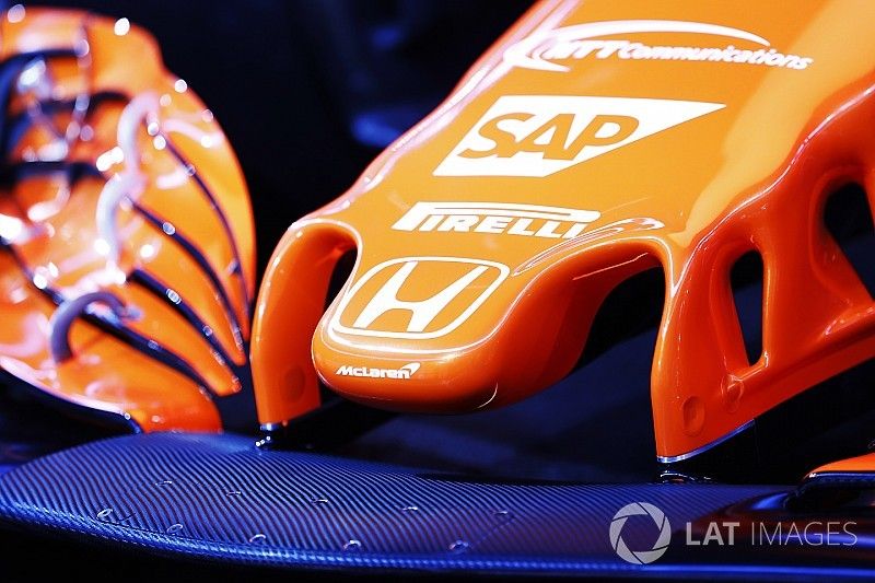 Nose detail and the Honda logo on the McLaren MCL32