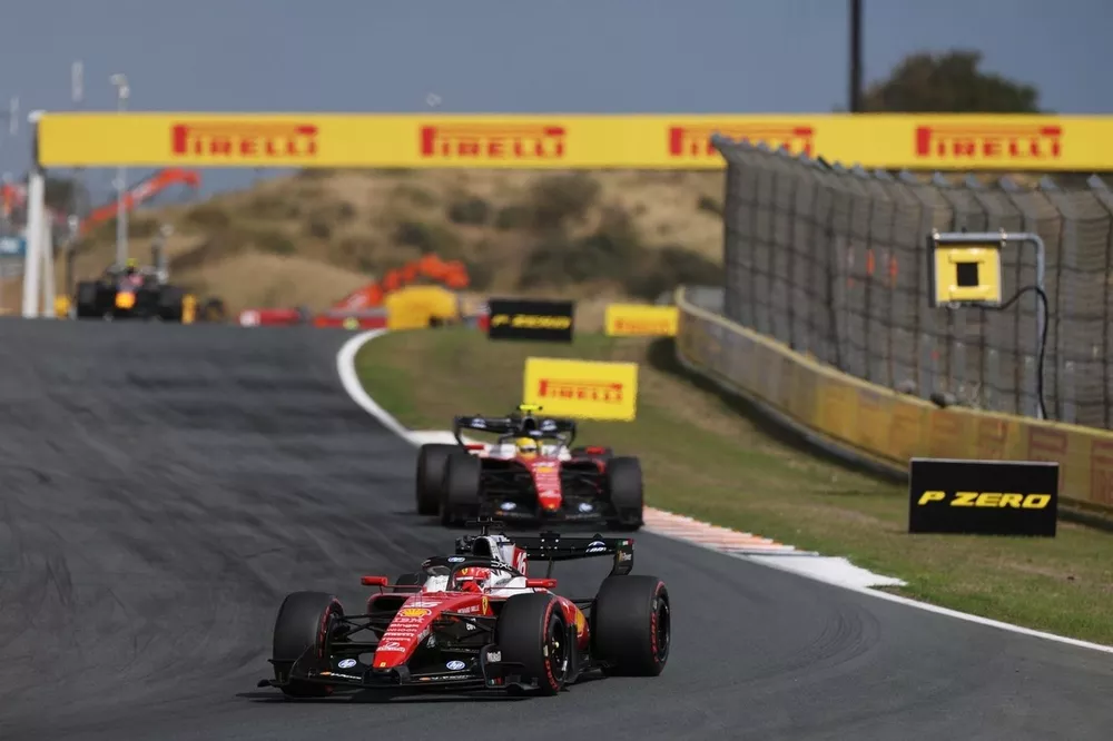 Hamilton explains Dutch GP radio outburst over Ferrari team orders