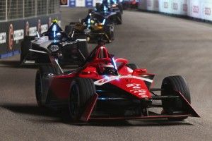 Dennis sieht Jaguar als größte Bedrohung für Porsche in der Formel E