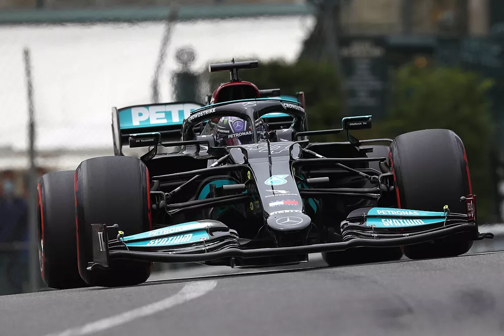 Lewis Hamilton, Mercedes W12