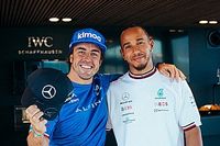 F1: Paz selada? Mercedes posta Hamilton e Alonso juntos ap&oacute;s 'treta' na B&eacute;lgica