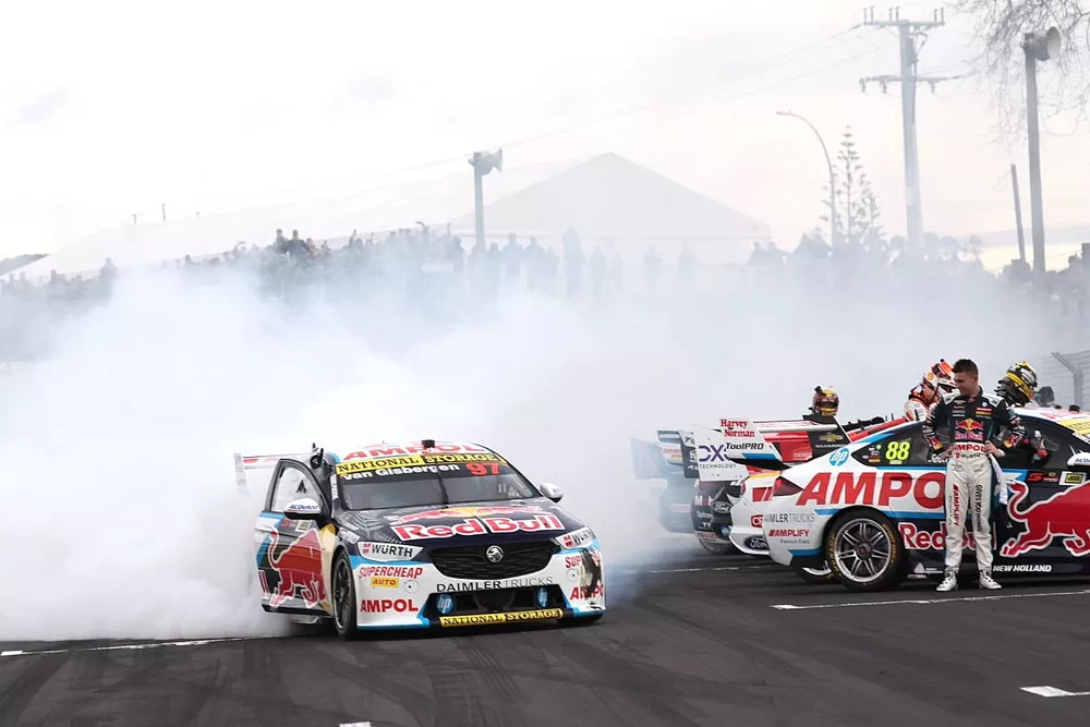 Shane van Gisbergen, Triple Eight Race Engineering